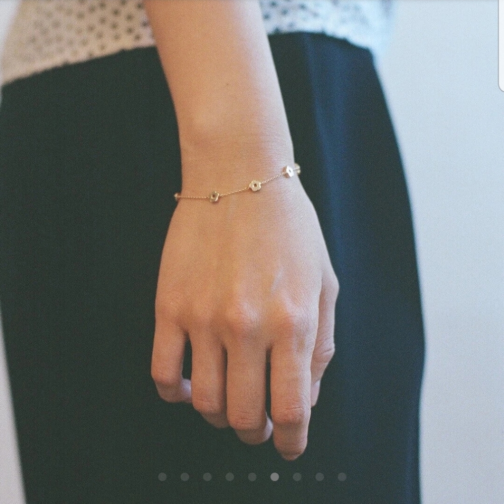 NEW W/ POUCH ANA LUISA ROWENA FLOWER COIN BRACELET